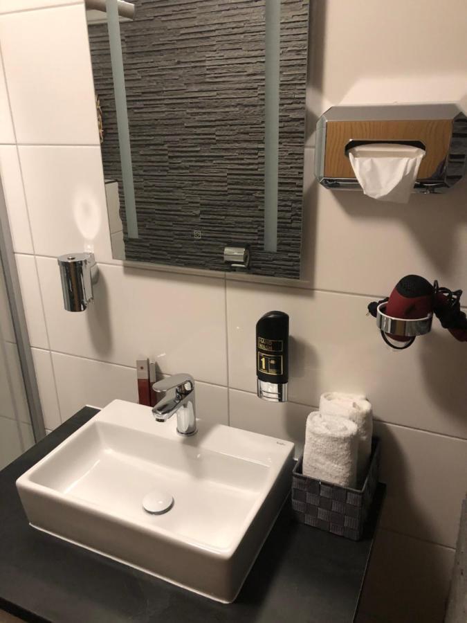 Hotel Am Bruennchen Oberbaar Exteriör bild